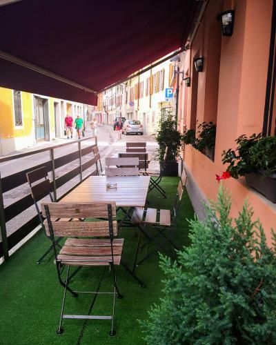Hostal Appartment & Rooms Secondopiano