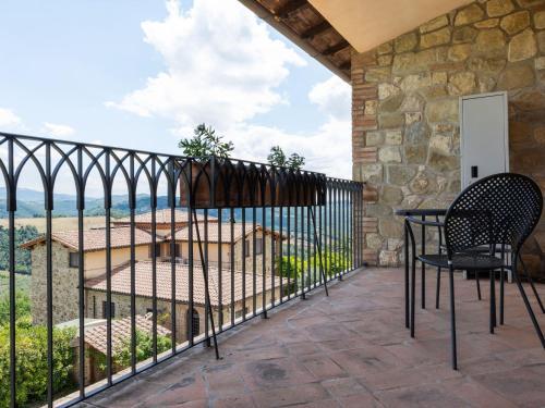 Classy Holiday Home In Collazzone With Whirlpool
