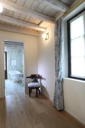Hostal Suites&atelier Lake Como