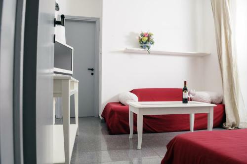 Como Family Apartments