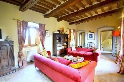 Case Colle Villa Sleeps 30 With Pool And Air Con