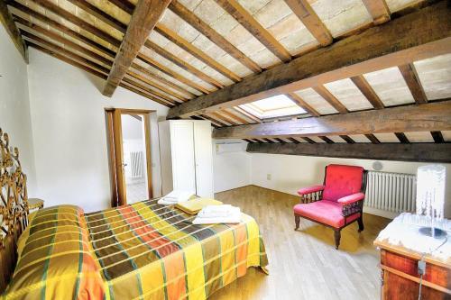 Case Colle Villa Sleeps 30 With Pool And Air Con