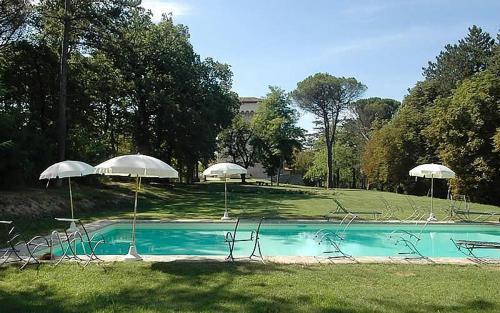 Case Colle Villa Sleeps 30 With Pool And Air Con