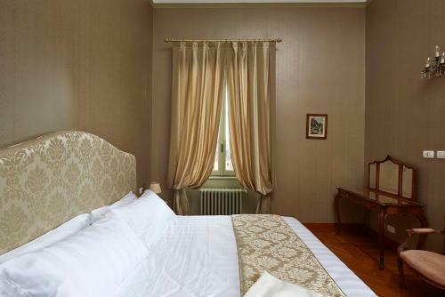 Hotel Villa Platamone