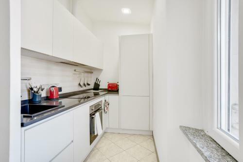 Como City Center Apartment