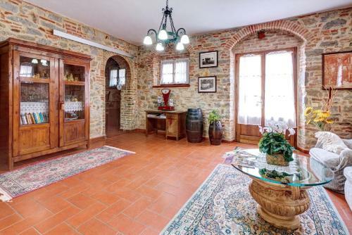 Fratticciola Villa Sleeps 26 Pool Air Con Wifi