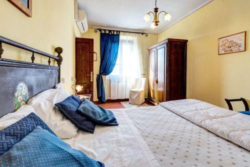 Fratticciola Villa Sleeps 26 Pool Air Con Wifi