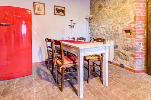 Fratticciola Villa Sleeps 26 Pool Air Con Wifi