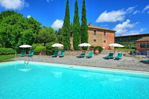 Montecchio Apartment Sleeps 6 With Pool And Air Con