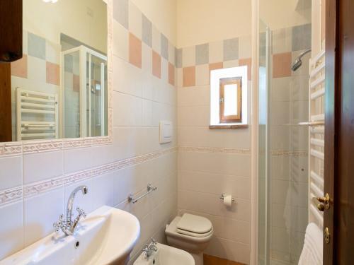Spacious Holiday Home In Cortona With Private Swimming Pool
