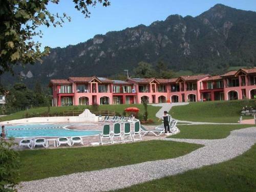 Hotel Vico Large + Sweet