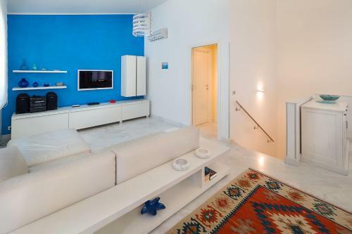 Cornino Villa Sleeps 6 Pool Air Con Wifi