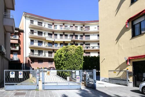 Desenzano Beach Apartment
