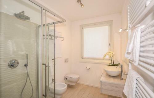 One-bedroom Apartment In Lonato Del Garda (Bs)