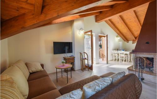 Two-bedroom Holiday Home In Fai Della Paganella