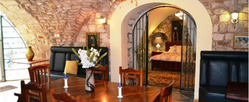 Palacio Domain - Luxurious Boutique Hotel