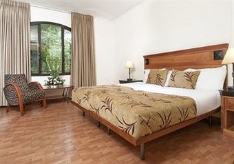 Ruth Rimonim Hotel