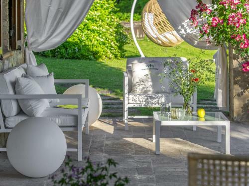 Charming Villa In Melle With Swimming Pool