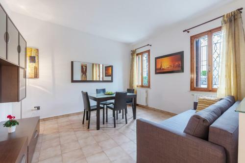 Passega Modern Apartment Con Garage!