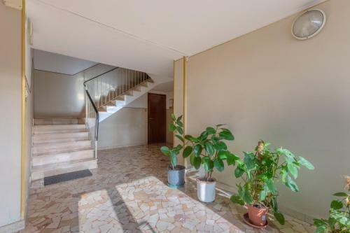Ferrara Quiet And Roomy Apartment With Balcony