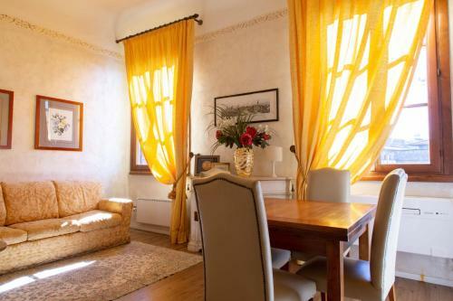 Magic Signoria Apartment