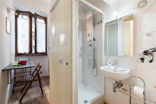 Alfani Apartment