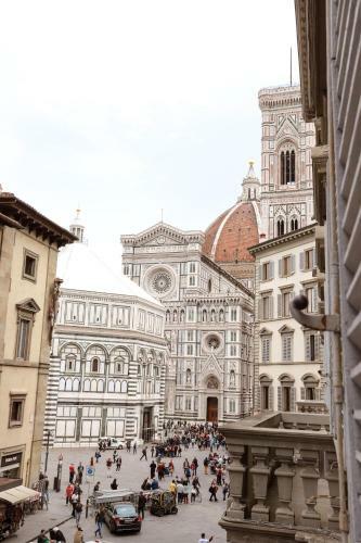Hostal Duomo Palace