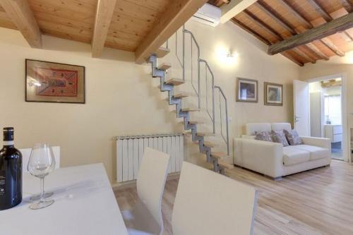 Apartamento Residenza Monna Lisa 2017