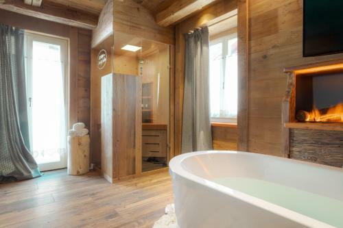 Bed & Breakfast John Luxury Suites