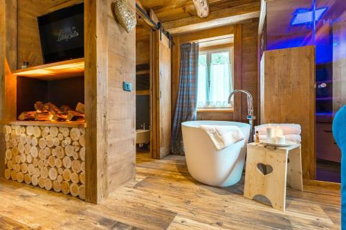 Bed & Breakfast John Luxury Suites
