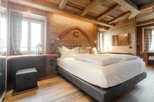 Bed & Breakfast John Luxury Suites