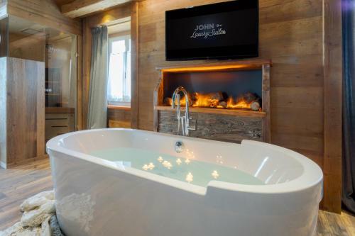 Bed & Breakfast John Luxury Suites