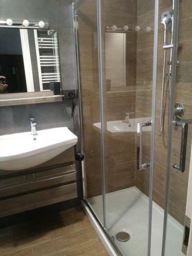 Hostal Guest House La Maddalena