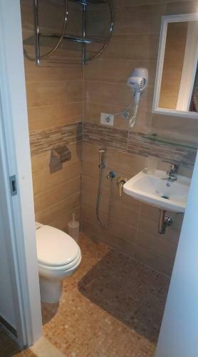 Hostal Guest House La Maddalena