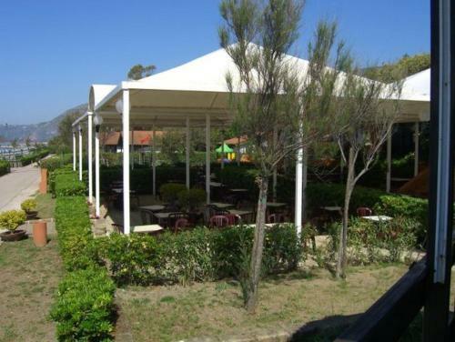 Hotel Bungalow Mare