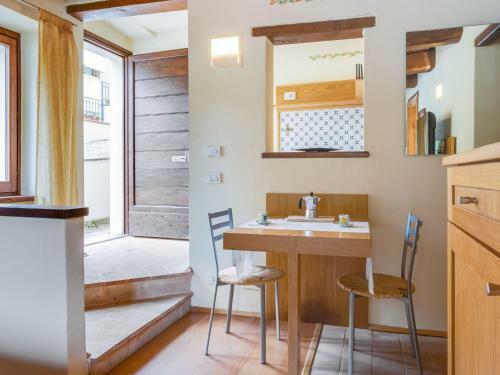 Heavenly Holiday Home In Folignio With Whirlpool