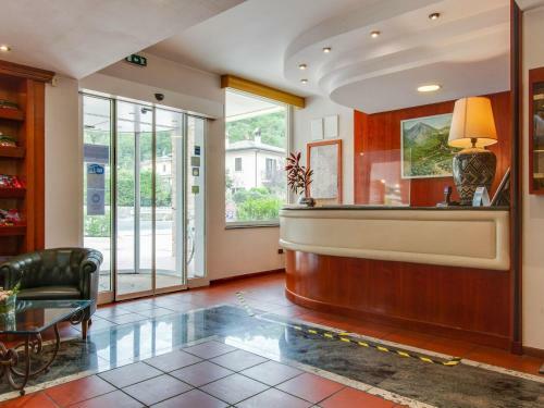 Tasteful Holiday Home In Folignio With Garden