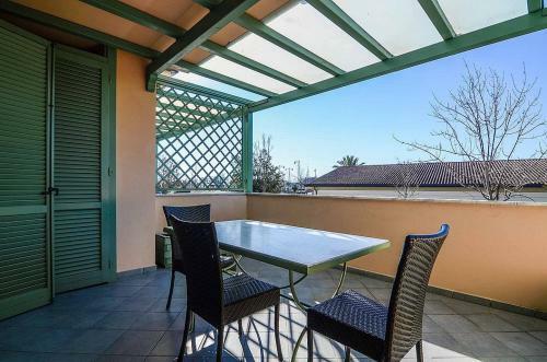 Forte Dei Marmi Villa Sleeps 2 Air Con Wifi