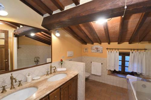 Villa Casa Camporata10