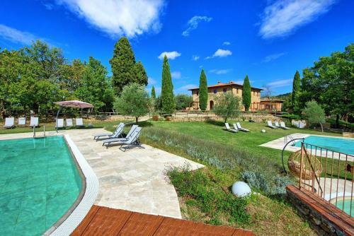 Gallena Apartment Sleeps 3 Pool Wifi