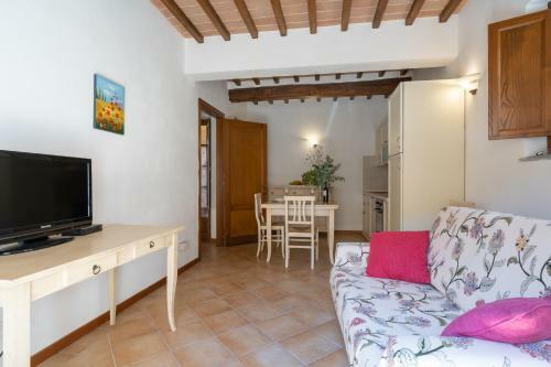 Gaiole Apartment