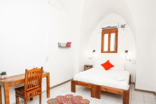 Hostal Fauzi Azar Inn