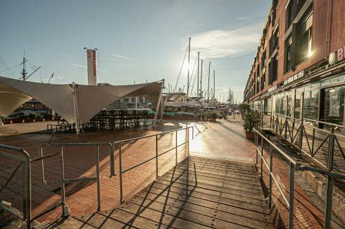 Apartamento Homes In Genoa - Red Coral