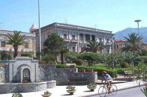 Casa Grazia Gioiosa Marea