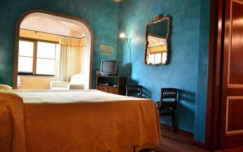 Grosseto Villa Sleeps 16 Pool Air Con Wifi