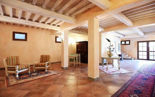 Grosseto Villa Sleeps 16 Pool Air Con Wifi