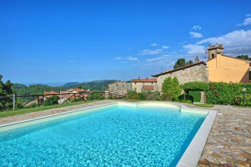 Gualdo Apartment Sleeps 2 With Pool And Wifi