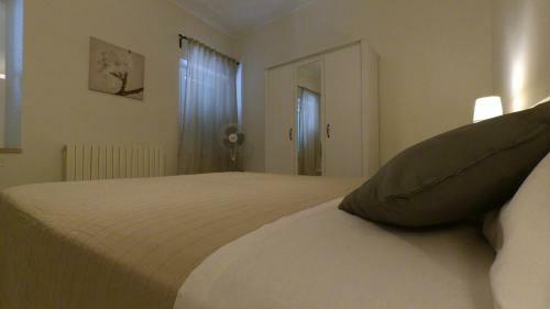 Hostal Isi Guesthouse