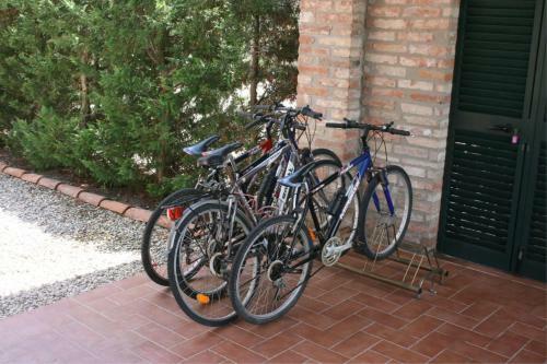 I Bertoni Villa Sleeps 14 Pool Wifi