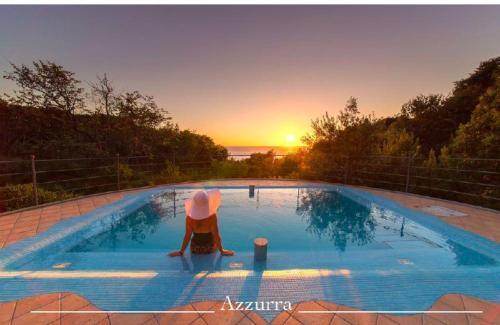 Villa In Forio Sleeps 4 With Pool Air Con And Wifi